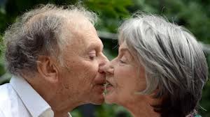 Nome:   amour 2.jpg
Visite:  260
Grandezza:  7.9 KB