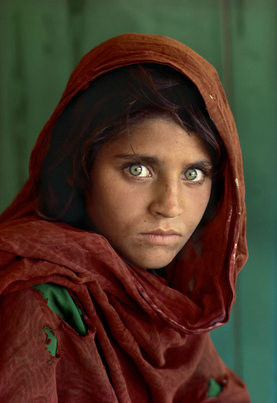 Nome:   SteveMcCurryAfghanGirl.jpg
Visite:  77
Grandezza:  58.8 KB