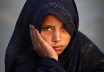 Nome:   ragazzina afgana.jpg
Visite:  6303
Grandezza:  16.6 KB