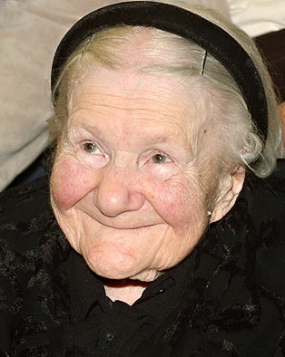 Nome:   irena-sendler.jpg
Visite:  129
Grandezza:  30.0 KB