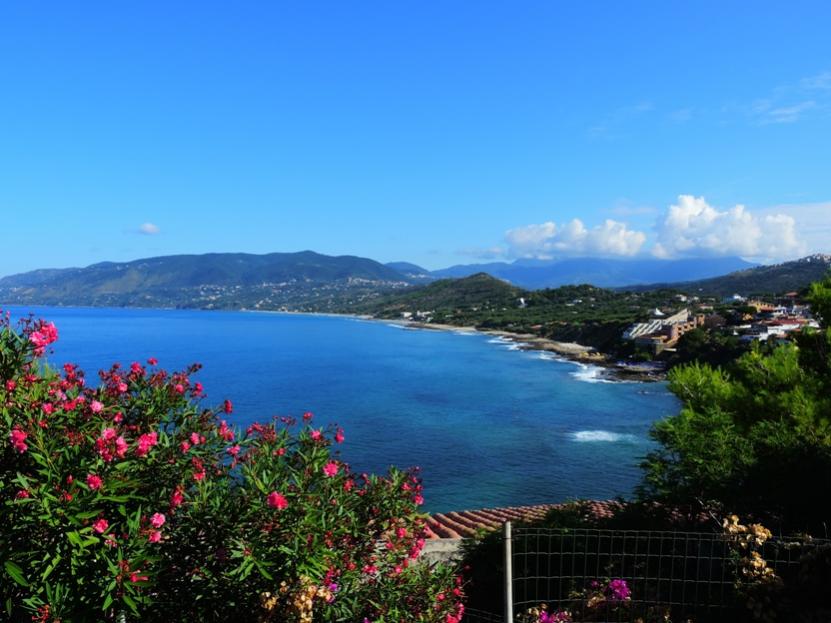 Nome:   cilento 432 mare cilento.jpg
Visite:  105
Grandezza:  71.0 KB