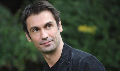 Nome:   Fabrizio-Gifuni.jpg
Visite:  243
Grandezza:  19.5 KB
