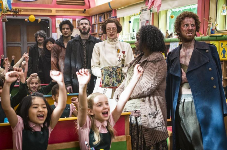 Nome:   2-snowpiercer_-scena-scuola.jpg
Visite:  446
Grandezza:  97.0 KB