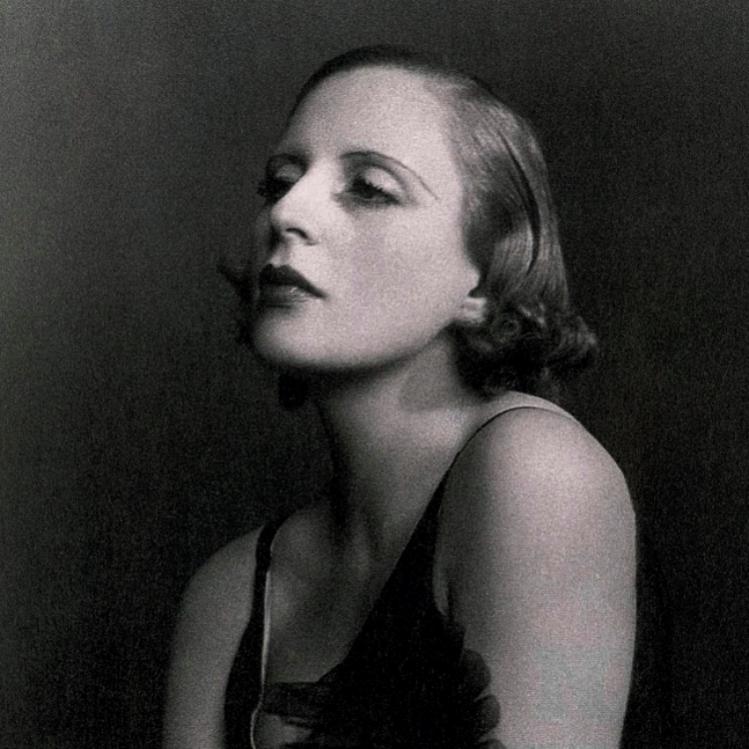 Nome:   Tamara-de-Lempicka-2.jpg
Visite:  1602
Grandezza:  70.6 KB