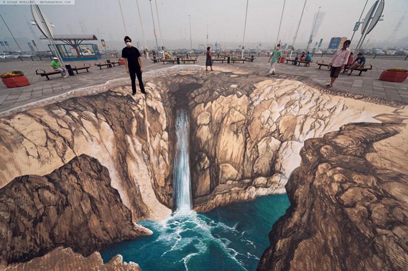 Nome:   edgar-mueller-street-art-3d.jpg
Visite:  1434
Grandezza:  86.9 KB