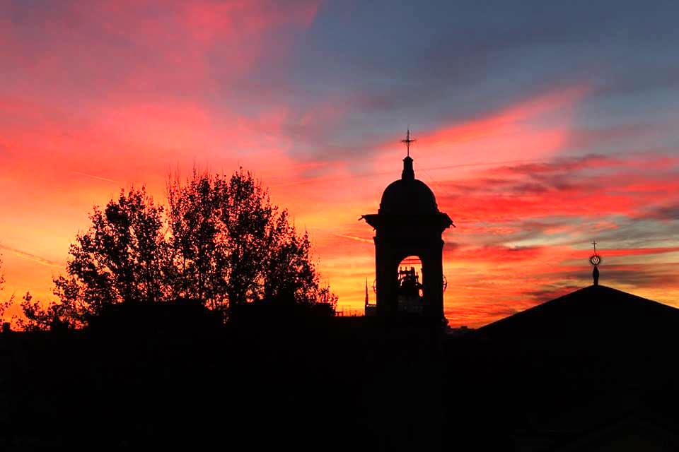 Nome:   Tramonto - Roberto Balda-2.jpg
Visite:  279
Grandezza:  40.8 KB