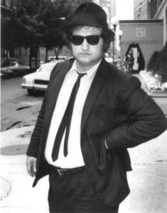 Nome:   belushi.jpg
Visite:  99
Grandezza:  12.9 KB