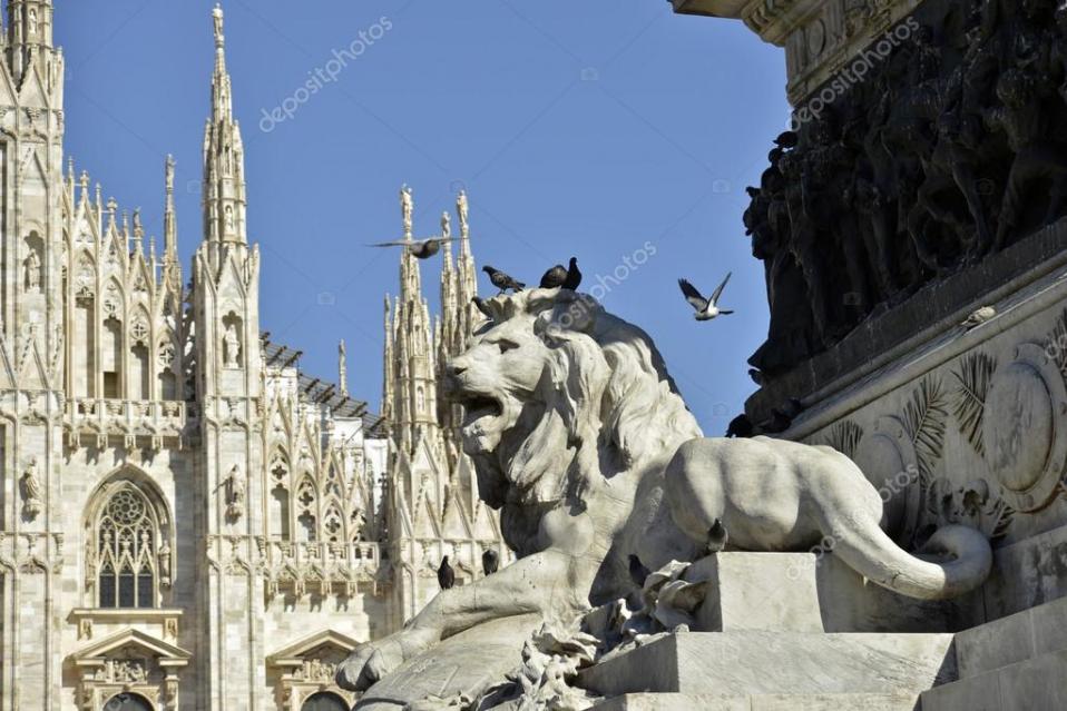 Nome:   depositphotos_107532004-stock-photo-lion-and-pigeons-duomo-square.jpg
Visite:  4094
Grandezza:  96.1 KB